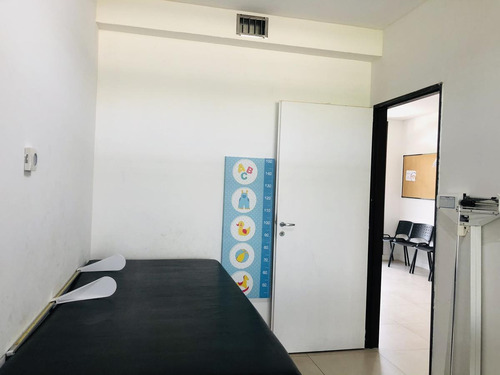 Imagen 29 de 30 de Oficina Comercial En Venta Con 2 Cocheras Puerto Escondido - Nordelta