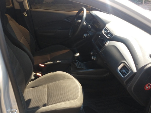 Imagem 10 de 11 de Chevrolet Onix 2018 1.0 Lt 5p