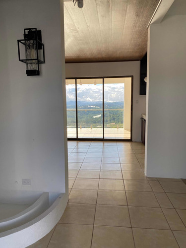 Imagen 8 de 23 de Casa Naranjo For Sale