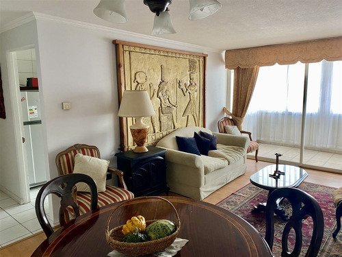 Departamento En Arriendo De 2 Dorm. En Providencia