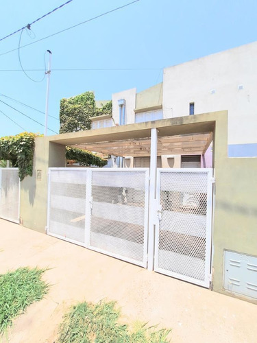Imagen 1 de 17 de Casa - Gualeguaychu