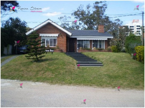 Oportunidad !! Casa Impecable Estado - Ref: 7914