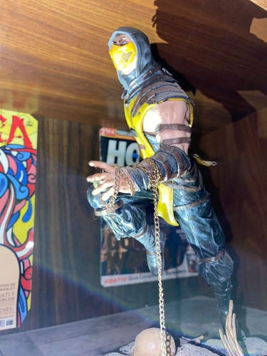 Figura Scorpion Del Videojuego Mortal Kombat (Usado)