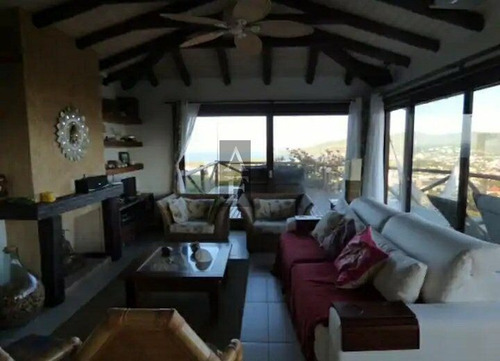 Imagem 4 de 15 de Casa Alto Padrão Para Venda Em Ferraz Garopaba-sc - Kv714
