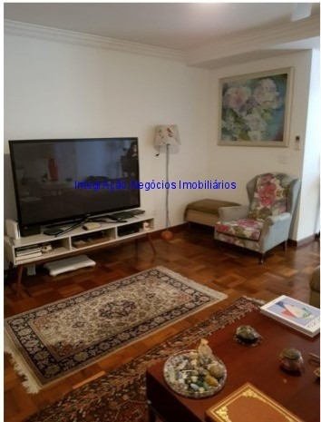 Imagem 2 de 18 de Apartamento 136m², 03 Dormitórios (sendo 02 Suítes, 01 Máster), 04 Banheiros E 01 Vaga Na Garagem. Condomínio Com Portaria, Segurança 24hrs, Piscina - 21112502 - 70331629
