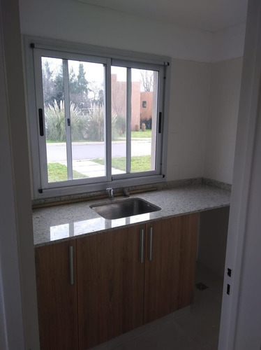 Imagen 6 de 23 de Casa En Alquiler - San Matías