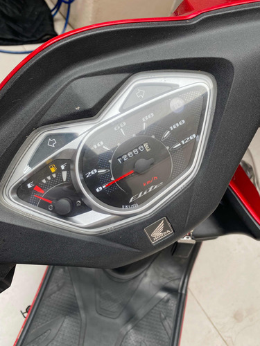 Honda Elite 125 Roja Año 2017