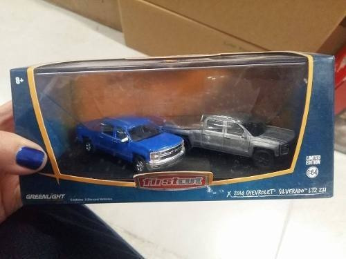 2014 Chevrolet Silverado Firstcut Greenlight (azul Y Plata)