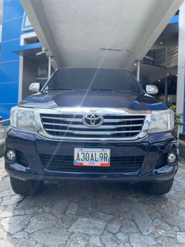 Imagen 2 de 12 de Toyota Hilux Kavak