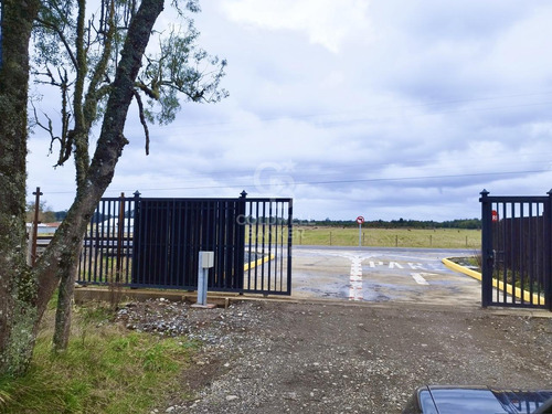 Acceso Al Río Maullin | En Condominio