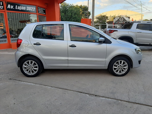Vw Fox 1.6 Confortline 5ptas-2014
