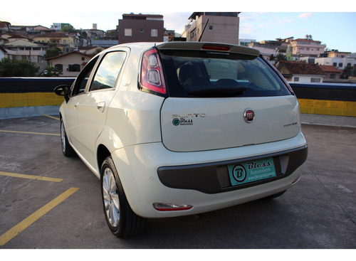 Fiat Punto 1.6 ESSENCE 16V FLEX 4P AUTOMATIZADO