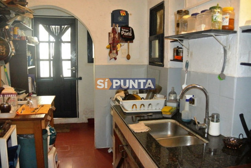 Imagen 7 de 23 de Casa En Venta En El Tesoro, Cerca De La Playa