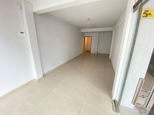 Imagen 3 de 6 de Oportunidad Local Nuevo 30 Mts - Arismendi