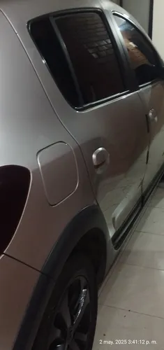 Renault Stepway 1.6 Intense Automática
