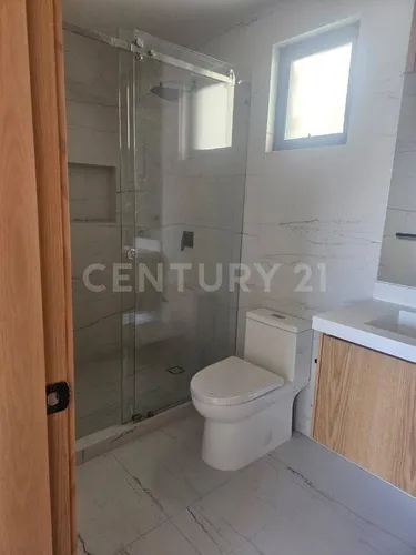 Venta Amplia Casa 4 Recámaras Parque Guanajuato,lomas Angelópolis 3