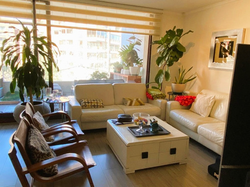Terraza Y Quincho En Azotea, Estar Fam, Pasos De Portal, N/o