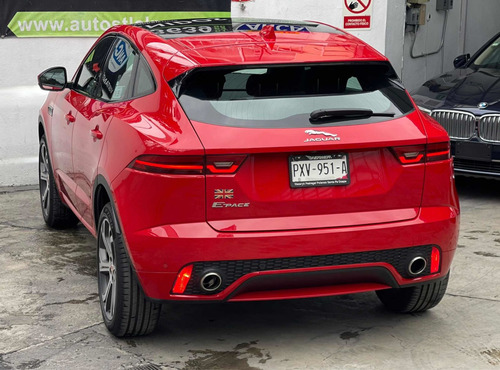 Imagen 8 de 15 de Jaguar E-pace First Edition