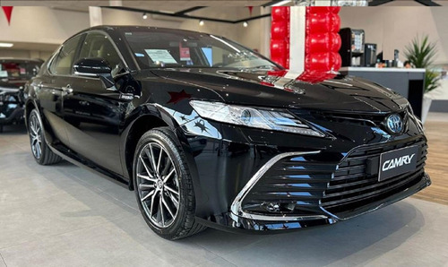 Toyota Camry XLE 2.5 VVT-IE HYBRID eCVT