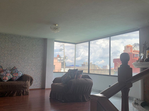 Casa Cerca De Palacio De Gobierno Toluca En Renta