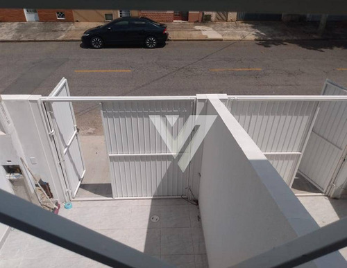 Sobrado Com 2 Dormitórios À Venda, Vila Assis - Sorocaba/sp - So1416