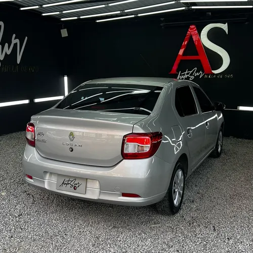Renault Logan 1.6 Dynamique