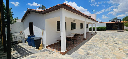 Casa Sola En Venta En Congregacion San Antonio De Las Alazanas, Arteaga, Coahuila