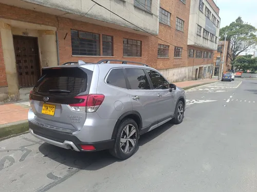 Forester Hibrida 4x4 Elite Eyesigth, Full