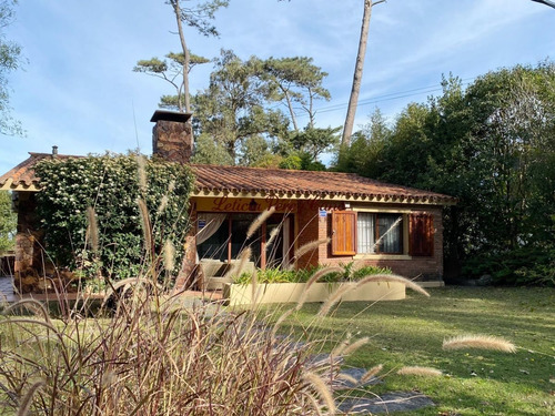 Imagen 1 de 30 de Venta De Casa 6 Dormitorios En Pinares, Punta Del Este