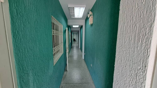 Venta Edificio Comercial A Estrenar - Puerto Cabello