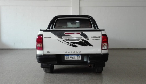 Imagen 13 de 13 de Toyota 2017 Hilux L/16 2.8 Dc 4x4 Tdi Lim At6