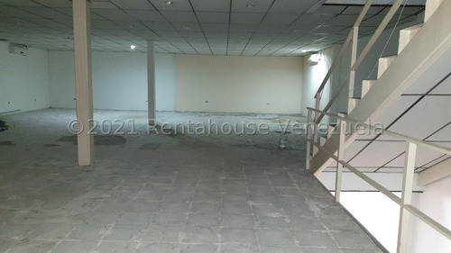 Imagen 13 de 16 de Venta Local Los Dos Caminos 22-13536-y Ymanol Elizalde 0414-3227631