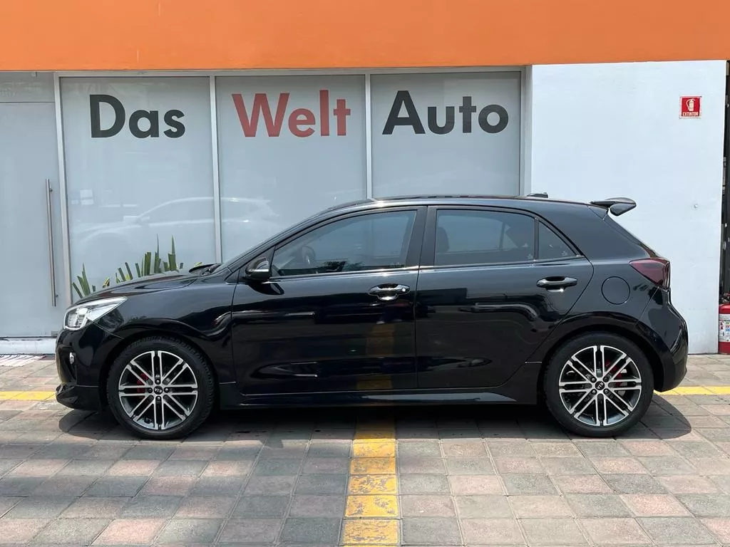 Kia Rio EX PACK STD