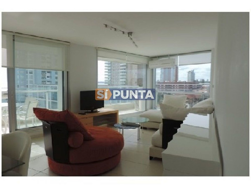 Imagen 3 de 11 de Apartamento Con Todos Los Servicios!