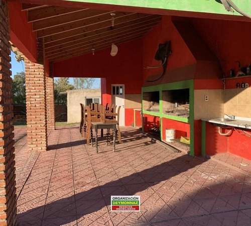 Imagen 14 de 30 de Venta Complejo En Ingreso A Colón - Piscina.