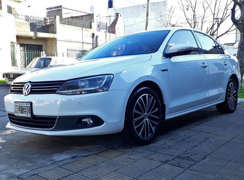 Volkswagen Vento 2.0 Sportline Tsi 200cv Dsg 2013