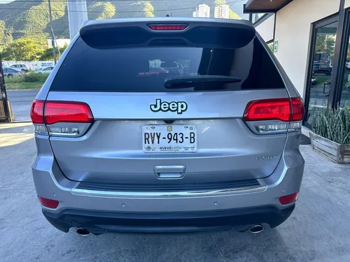 Jeep Grand Cherokee 3.6 V6 Limited Lujo 4x2 At