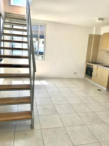 Departamento En Dúplex De 2 O 3 Ambientes Venta En Palermo Hollywood