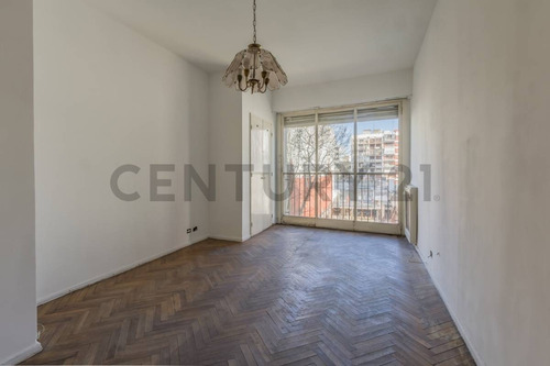 Imagen 9 de 30 de Venta Departamento 4 Ambientes Grandes Balcón Balvanera