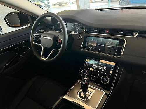 Imagen 19 de 21 de Land Rover Range Rover Evoque New Model P300e Hibrida