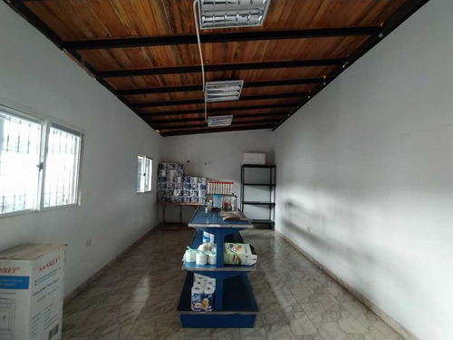 Imagen 9 de 12 de Galpón En Venta El Limón