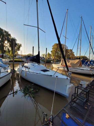 Velero Magic 26 - Muy Bueno!