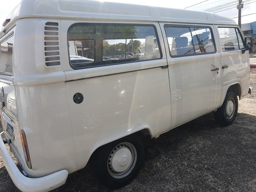 Imagem 3 de 5 de Volkswagen Kombi 1.4 Mi Std 8v Flex 4p Manual