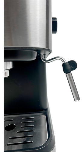 Cafetera Expresso 3 En 1 Dakota Para Capsula Cafe Molido y Espumador de Leche Integrado