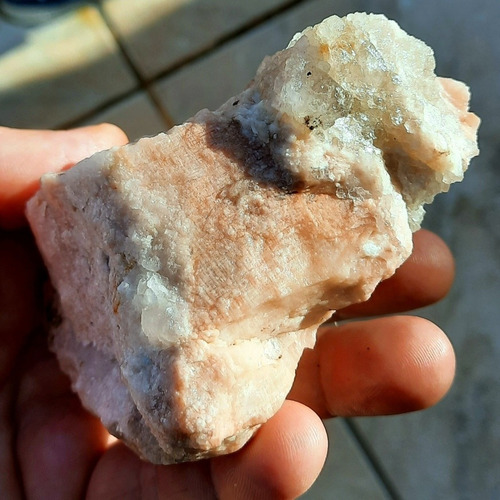 Imagem 3 de 5 de Coleção De Quartzo! 5 Lindas Pedras Com 1,6kg. Dom Domene!