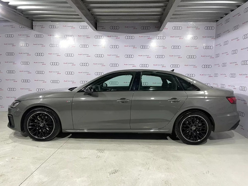 Audi A4 2.0 T 40 Tfsi S Line 190Hp