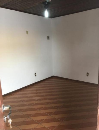 Imagem 9 de 15 de Casa Para Venda Em Volta Redonda, Vila Americana, 5 Dormitórios, 1 Suíte, 2 Banheiros, 2 Vagas - 084_2-481329
