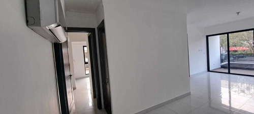 Imagen 12 de 30 de Vendo Apa. En La Mejor Zona De Bella Vista.147 Mts2