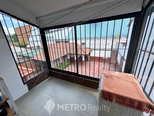 Venta Casa De 5 Ambientes Quilmes Oeste
