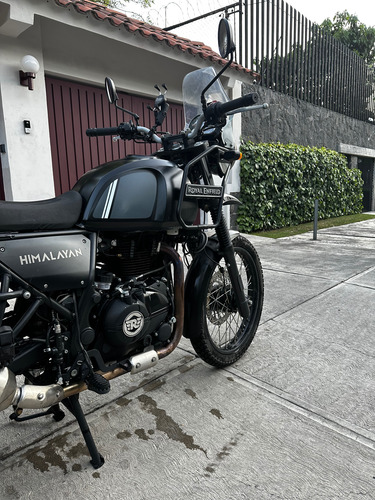 Royal Enfield Himalayan Negra Único Dueño. Incluye Cajas.